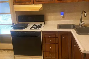 2065 Carefree Ln, Florissant, MO 63033 - Photo 4