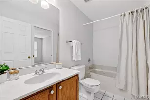 4525 Eli Dr, Saint Louis, MO 63128 - Photo 16