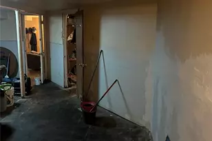 8362 Braddock Dr, University City, MO 63132 - Photo 2