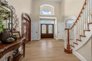 1315 Wildhorse Meadows Dr, Chesterfield, MO 63005 - Photo 4