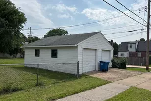 3802 Melba Pl, Saint Louis, MO 63121 - Photo 24