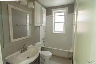 3927 Tholozan Ave, Saint Louis, MO 63116 - Photo 6