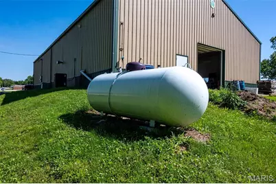 960 Highway B, Elsberry, MO 63343 - Photo 26