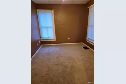 614 W Saint Louis Street, De Soto, MO 63020 - Photo 10