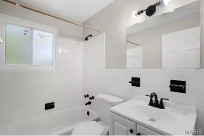 1715 Hudson Road, Dellwood, MO 63136 - Photo 8