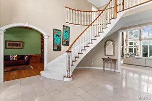 731 Kraffel Ln, Chesterfield, MO 63017 - Photo 6