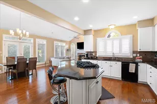 731 Kraffel Ln, Chesterfield, MO 63017 - Photo 16