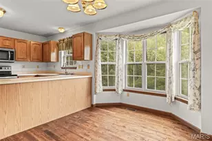 24 Adventura Dr, Festus, MO 63028 - Photo 6