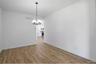 288 Osprey Court, Lake Saint Louis, MO 63367 - Photo 8