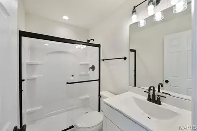 409 Sunset Hollow Drive, O'Fallon, MO 63385 - Photo 18