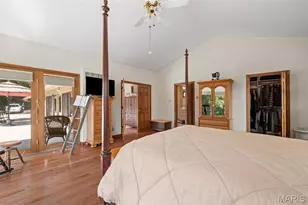 1255 Walnut Hill Farm Dr, Chesterfield, MO 63005 - Photo 18