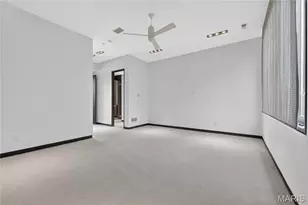 22 Fordyce Ln, Ladue, MO 63124 - Photo 32