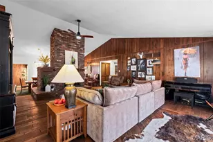 3832 Fleur Du Bois Dr, Florissant, MO 63034 - Photo 12