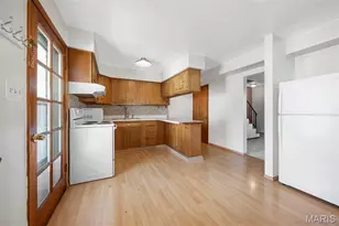 2810 Mayer Dr, Saint Charles, MO 63301 - Photo 10