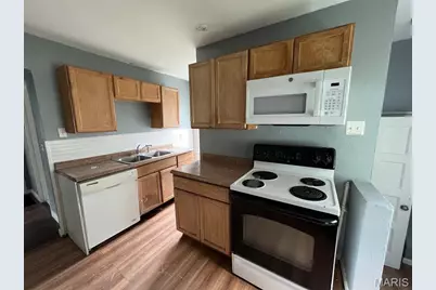 853 Nassau Drive, Saint Louis, MO 63147 - Photo 4