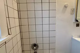 9758 Diamond Dr, Riverview, MO 63137 - Photo 24