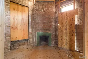 2012 St Louis Ave, Saint Louis, MO 63106 - Photo 12