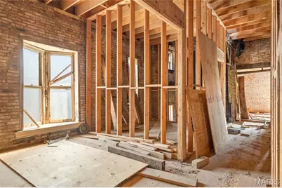 2012 Saint Louis Avenue, Saint Louis, MO 63106 - Photo 10
