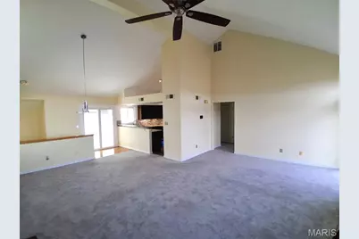 1848 Ridgeview Circle Drive, Ballwin, MO 63021 - Photo 8