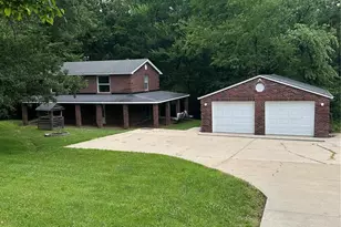 18 Plackemeier Dr, O'Fallon, MO 63366 - Photo 2