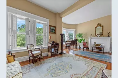 10 N Kingshighway Boulevard #2CN, Saint Louis, MO 63108 - Photo 2