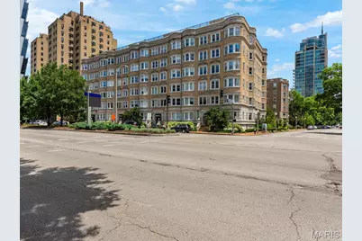 10 N Kingshighway Boulevard #2CN, Saint Louis, MO 63108 - Photo 1