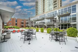 9 N Euclid Ave, Saint Louis, MO 63108 - Photo 14