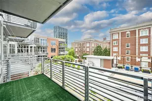 9 N Euclid Ave, Saint Louis, MO 63108 - Photo 6