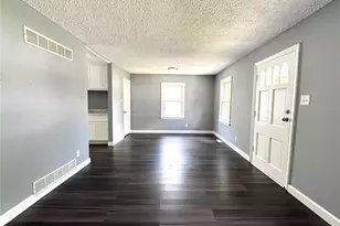 4404 St Leo Ln, Saint Ann, MO 63074 - Photo 4