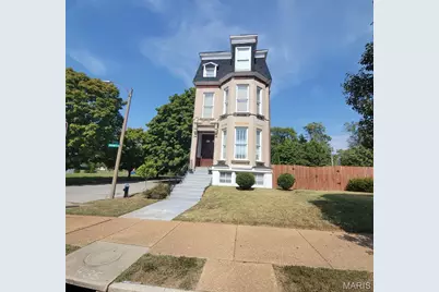 3761 Finney Avenue, Saint Louis, MO 63113 - Photo 1