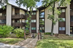 1380 Heritage Landing, Saint Charles, MO 63303 - Photo 2