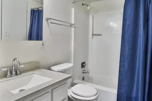 1380 Heritage Landing, Saint Charles, MO 63303 - Photo 14