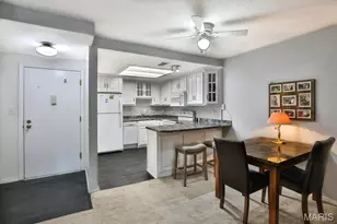 1380 Heritage Landing, Saint Charles, MO 63303 - Photo 8