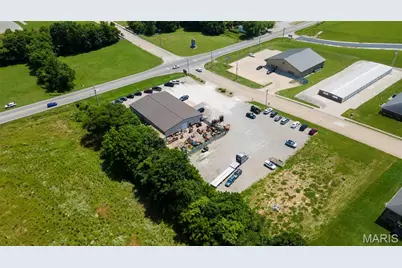 246 W Deerwood Drive, Jackson, MO 63755 - Photo 8