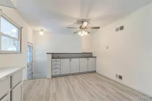 8616 Elwyn Dr, Hazelwood, MO 63042 - Photo 12