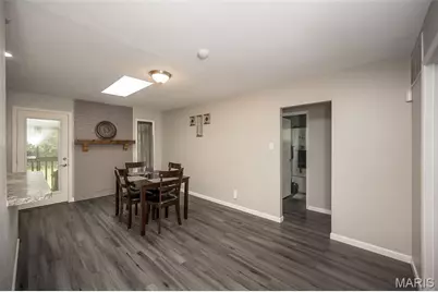 121 Foxtree Drive, Hazelwood, MO 63042 - Photo 10