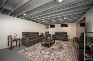 121 Foxtree Dr, Hazelwood, MO 63042 - Photo 28