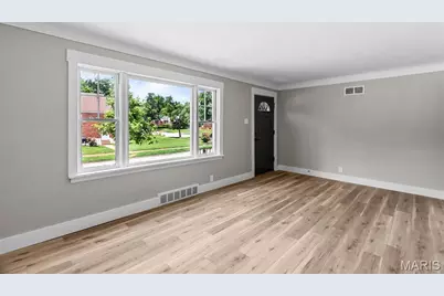 6736 Julian Avenue, University City, MO 63130 - Photo 6