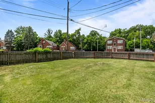 6736 Julian Ave, University City, MO 63130 - Photo 34