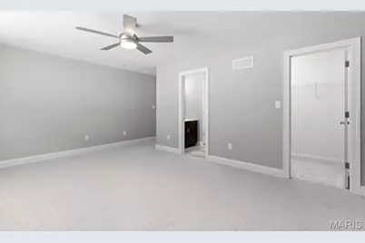 2 Pin Oak At Langeneckert Farms Estates, Saint Louis, MO 63129 - Photo 4