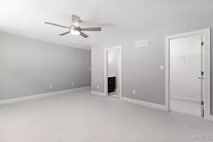 2 Pin Oak At Langeneckert Farms Estates, Saint Louis, MO 63129 - Photo 4