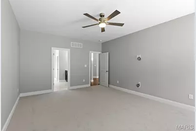 2 Pin Oak At Langeneckert Farms Estates, Saint Louis, MO 63129 - Photo 18