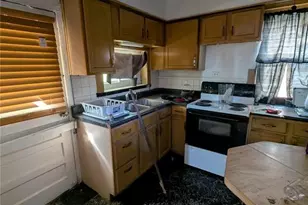 4320 Edgewood Blvd, Saint Louis, MO 63121 - Photo 4