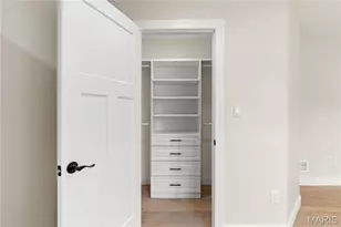 20 Millwell Dr, Maryland Heights, MO 63043 - Photo 44