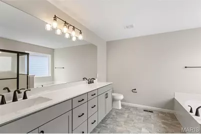 2213 Rule Avenue, Maryland Heights, MO 63146 - Photo 4