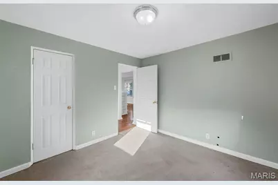 8506 Mathilda Avenue, Saint Louis, MO 63123 - Photo 24