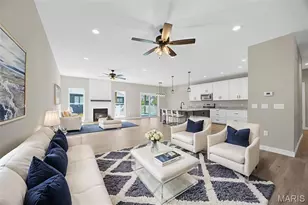 227 Pierce View Cir, Wentzville, MO 63385 - Photo 6