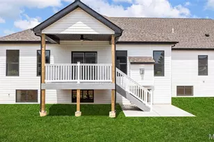 227 Pierce View Cir, Wentzville, MO 63385 - Photo 38