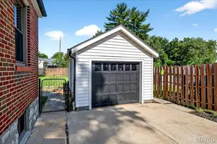 25 St Charles Pl, Saint Louis, MO 63119 - Photo 46