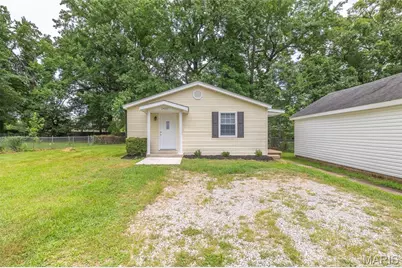2420 Channon, Poplar Bluff, MO 63901 - Photo 2